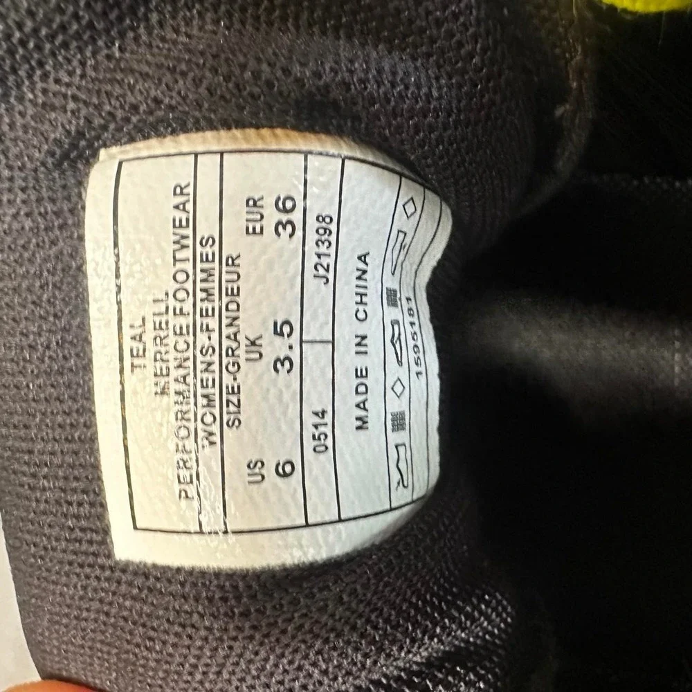 Merrell Women's Hiking Shoes US 6 Medium Gray Green Black Yellow MPN J21398